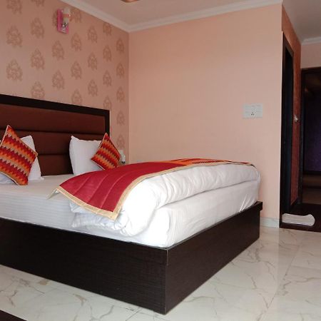 The Park Presidency Hotel Bareilly Extérieur photo