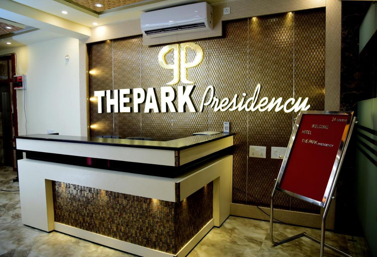 The Park Presidency Hotel Bareilly Extérieur photo
