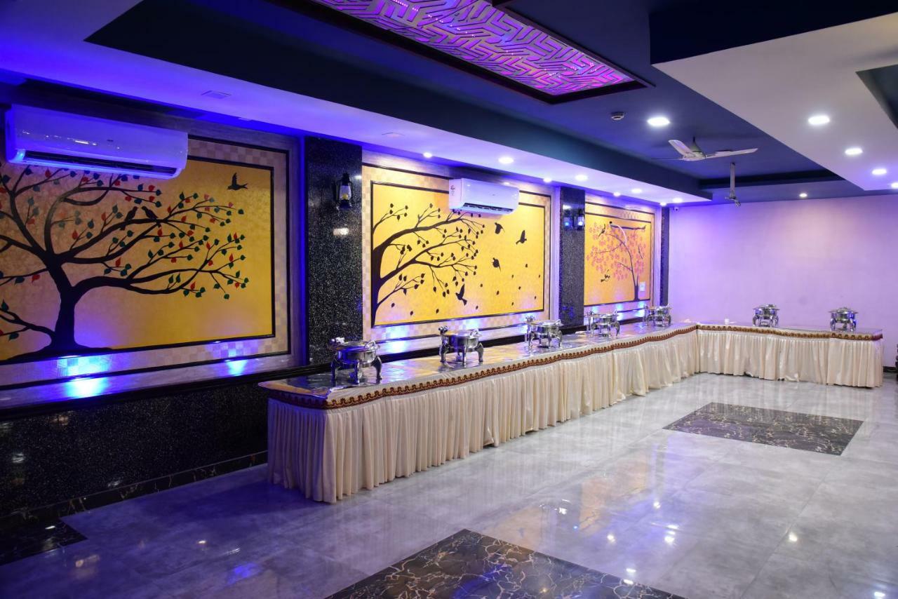 The Park Presidency Hotel Bareilly Extérieur photo